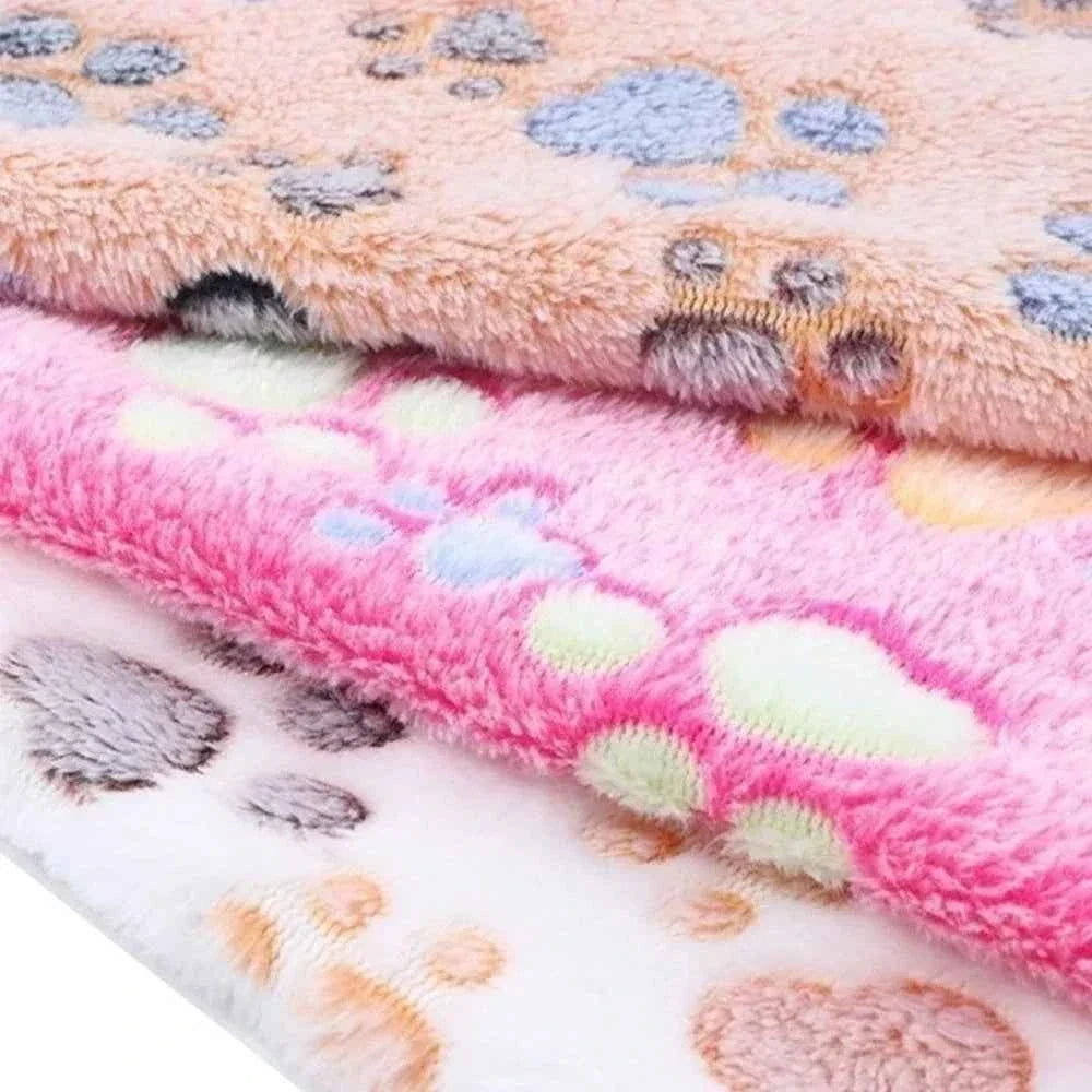 Soft Fleece Pet Blanket, Cartoon Pattern